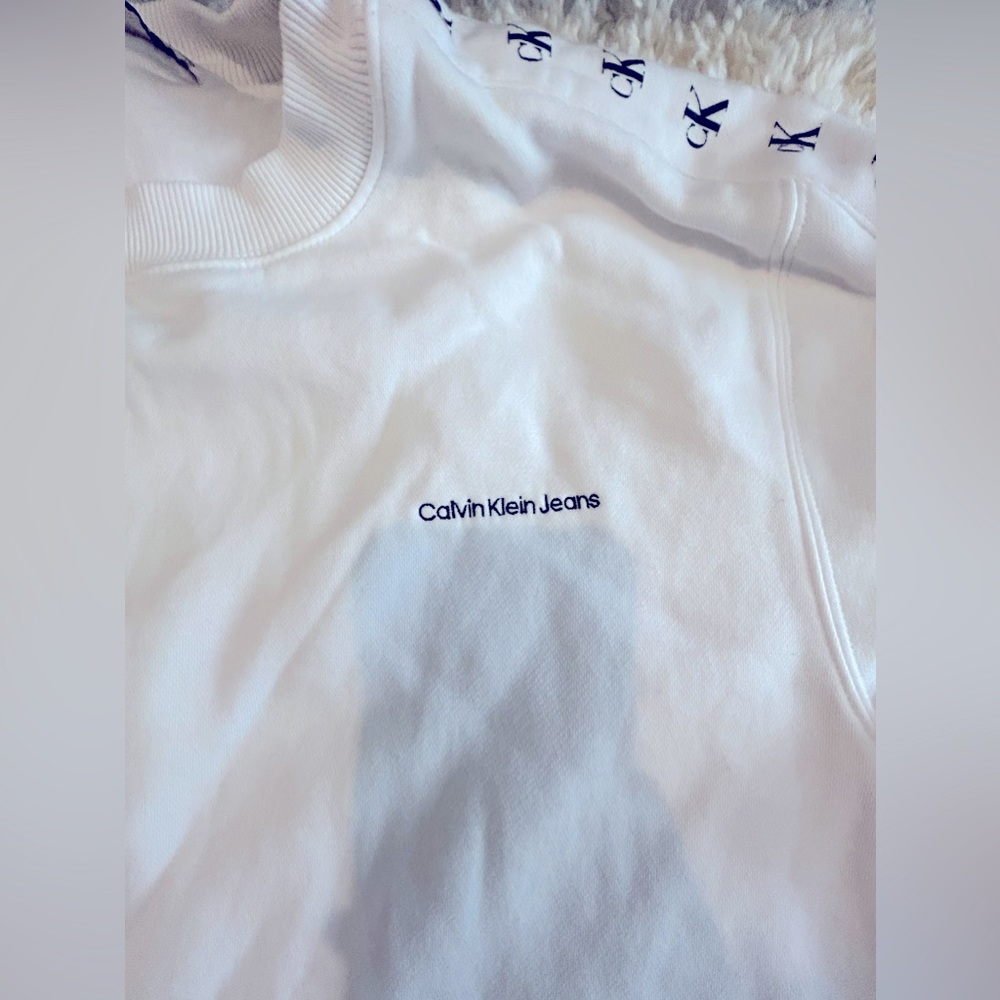 Calvin Klein crew neck XL